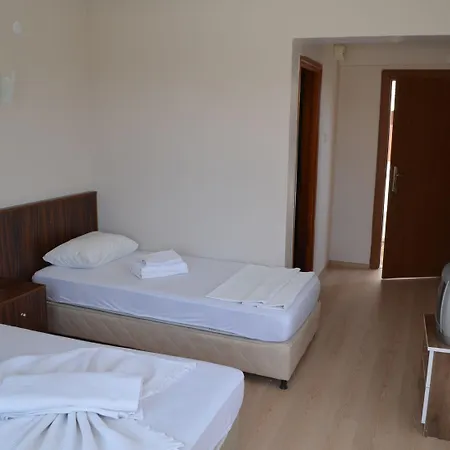 Mulka Hotel 2*