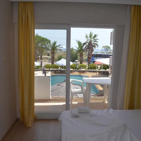 Mulka Hotel Ayvalı