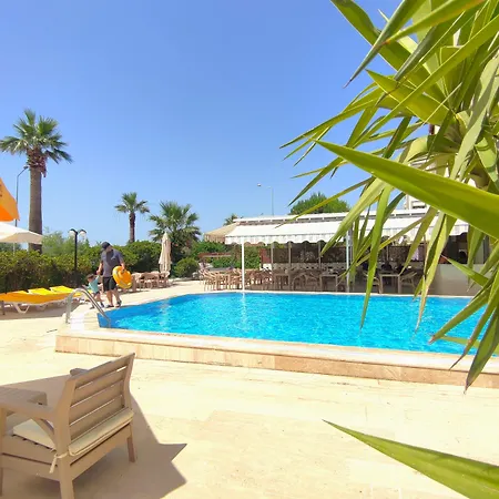 Mulka Otel Ayvalı